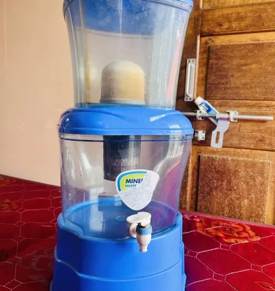 Gravity based water purifier